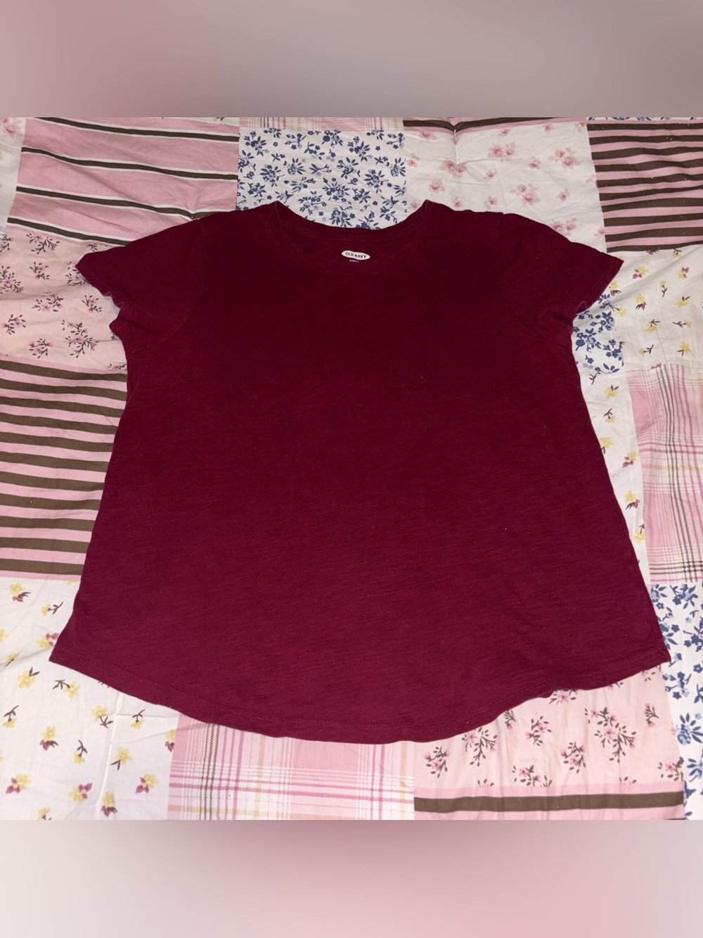 Old Navy Short Sleeve T-shirt